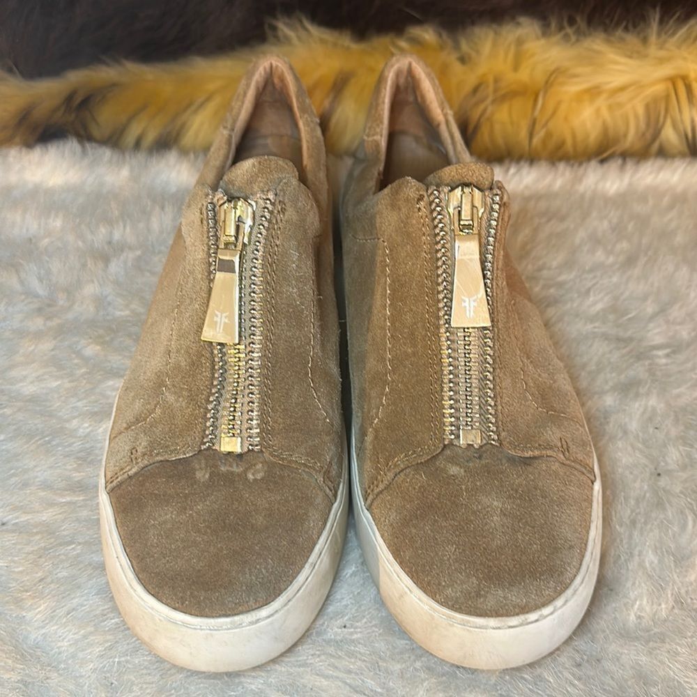 Frye shoes 8.5 (6026W)